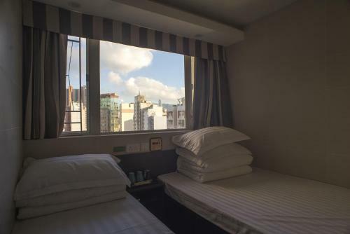 Hostal Wah Long Hotel