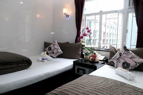 Hostal Canada Hotel