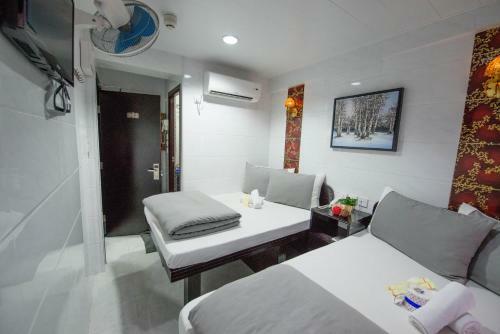 Hostal Canada Hotel