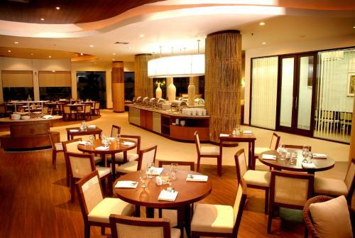 Banana Inn Hotel & Spa