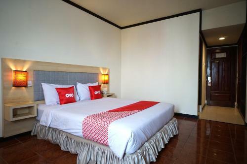 Adika Hotel Bahtera