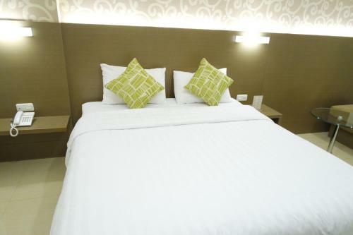 Yokotel Hotel