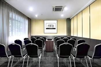 Hotel Neo Dipatiukur Bandung