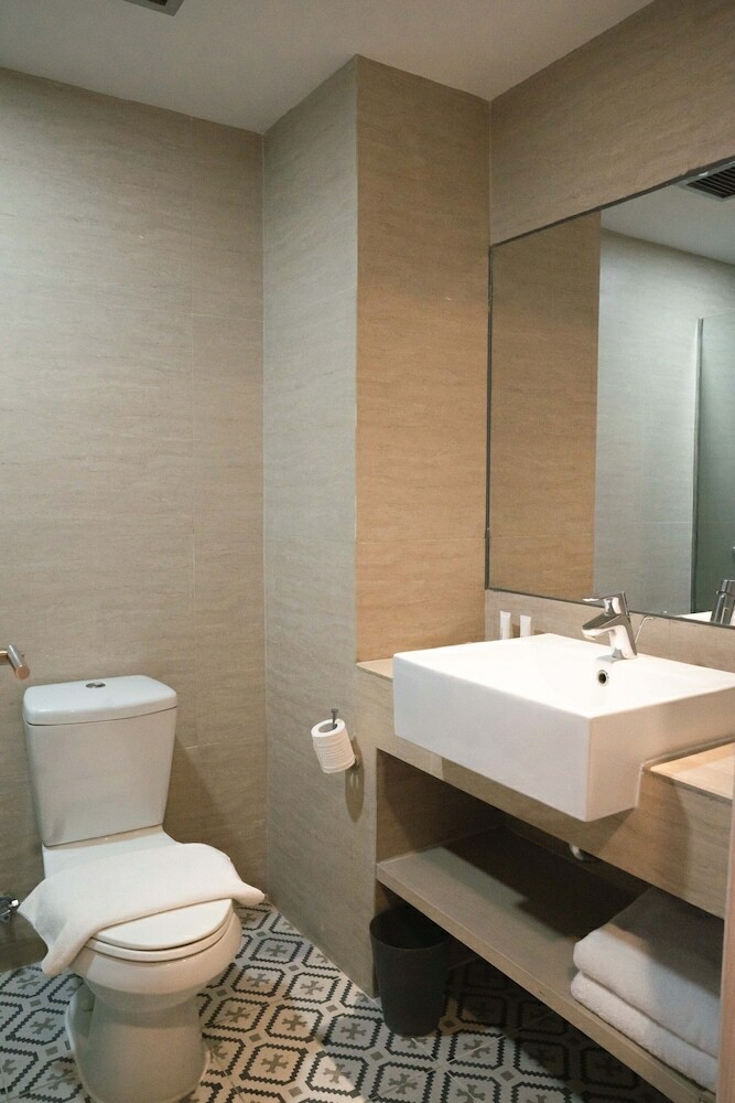 Btc Hotel