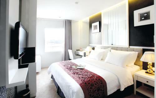Gino Feruci Braga Hotel