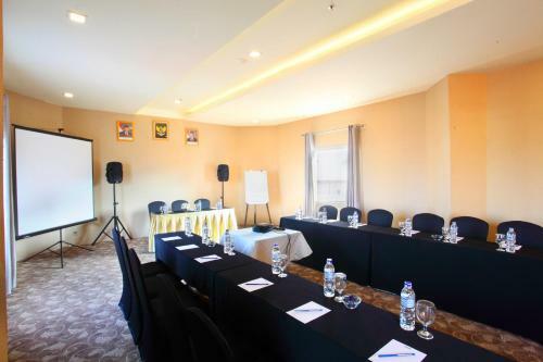 Gino Feruci Braga Hotel