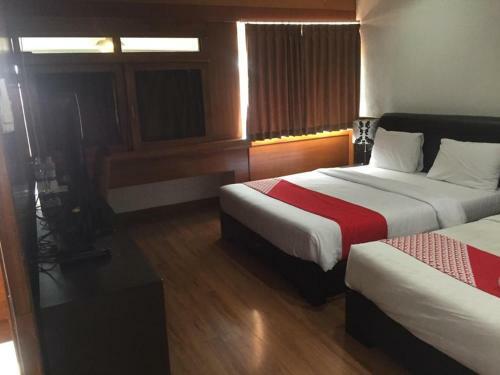 Hostal Oyo 229 Hi Quality