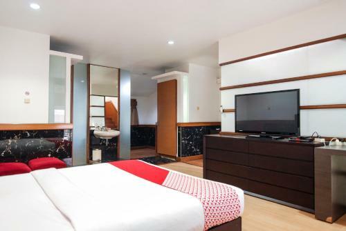 Hostal Oyo 229 Hi Quality