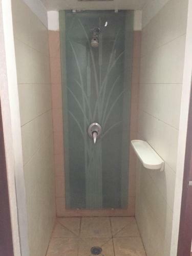 Hostal Oyo 229 Hi Quality