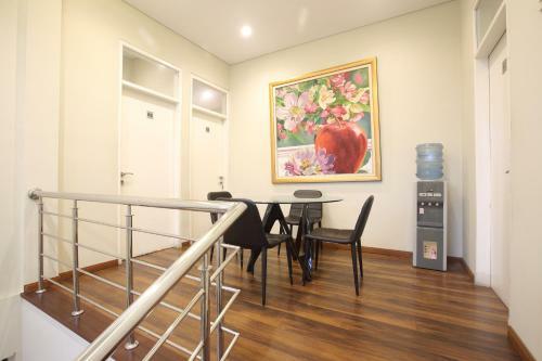 Hostal Dago 207
