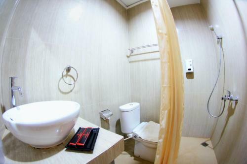 Hostal Sutan Raja Guest House
