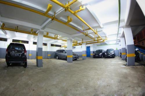 Hostal Sutan Raja Guest House