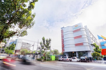 Kembang Hotel