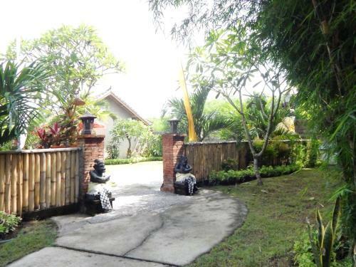 Yuda Menjangan Homestay