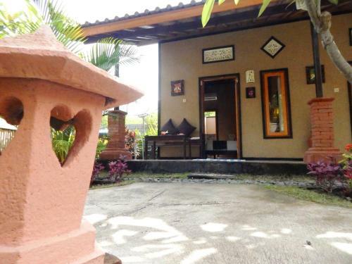 Yuda Menjangan Homestay
