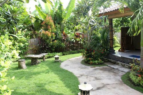 Yuda Menjangan Homestay