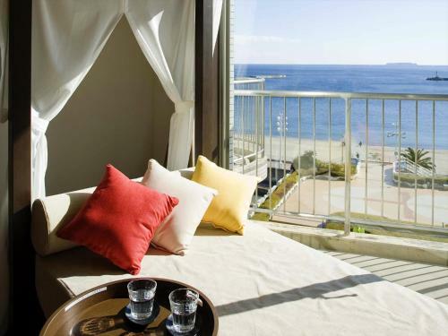Hotel Atami Seaside Spa & Resort