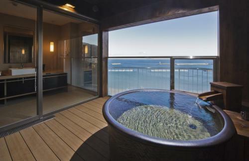 Hotel Atami Seaside Spa & Resort