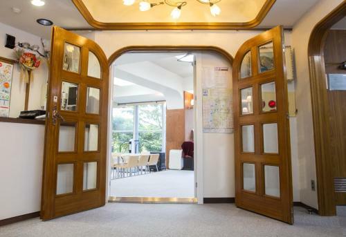 Bed & Breakfast Atami Koro