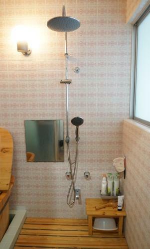 Bed & Breakfast Atami Koro