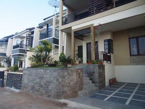 Villa Kencana Apel D5