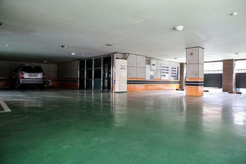 Hillstay Residence Hotel