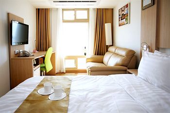 Gunsan Apple Tree Hotel