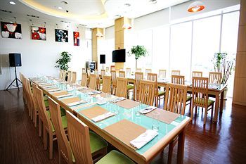 Gunsan Apple Tree Hotel