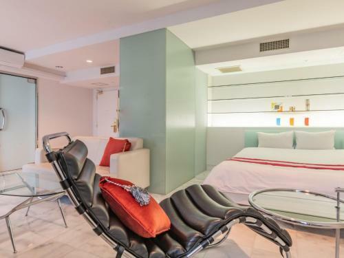 Shonan Crystal Hotel