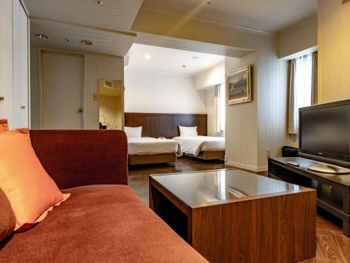 Shonan Crystal Hotel