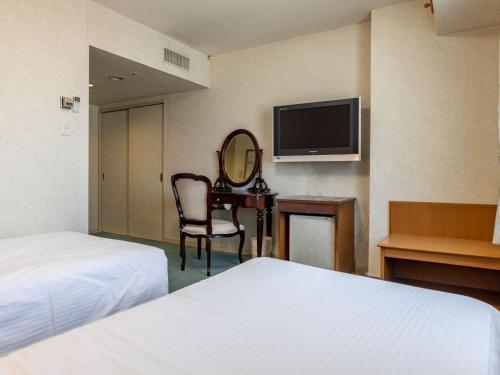 Shonan Crystal Hotel