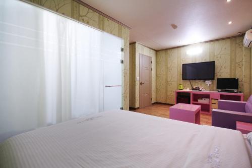 Apple Motel