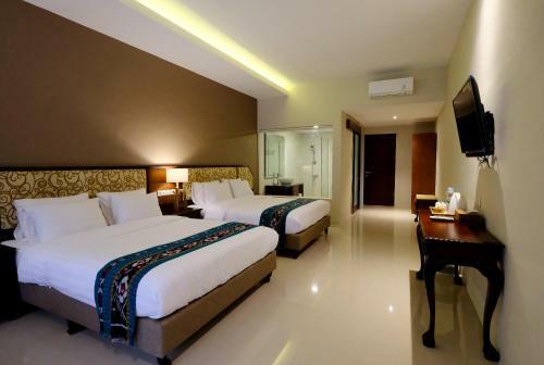 Senthong Asri Hotel And Resto