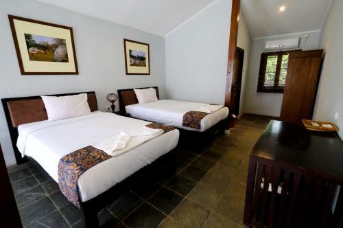 Senthong Asri Hotel And Resto