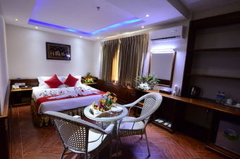 Yadanar Theingi Hotel