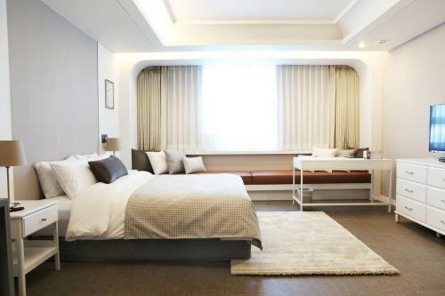 Polaris Tourist Hotel