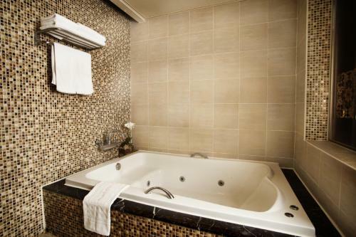 Polaris Tourist Hotel