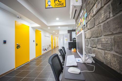 Hostal 24 Guesthouse Haeundae Premier
