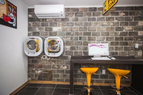 Hostal 24 Guesthouse Haeundae Premier