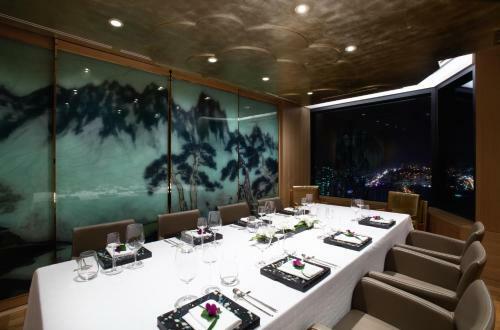 Lotte Hotel Busan