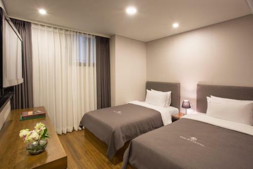 The Bs Hotel Busan Station