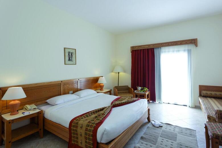 Hotel The Three Corners Fayrouz Plaza Beach Resort