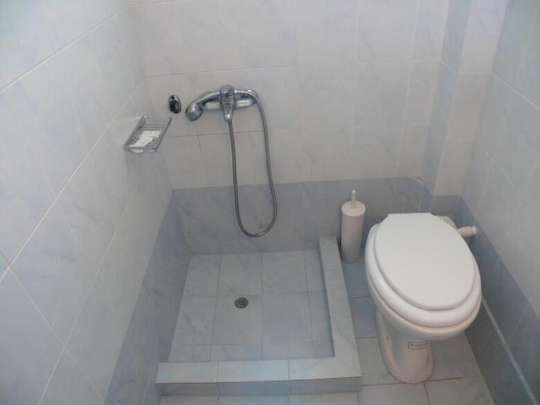 Hotel Karyatides