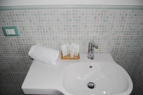 B&B Burlamacco Gold