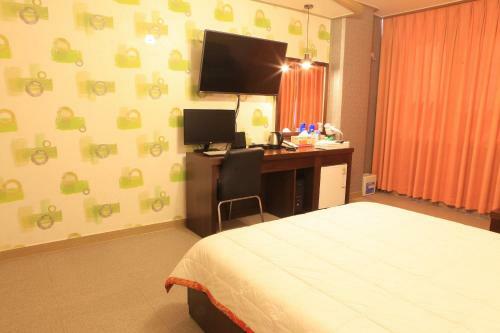 Marina Motel Busan Station