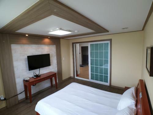 Hotel Mega Resort