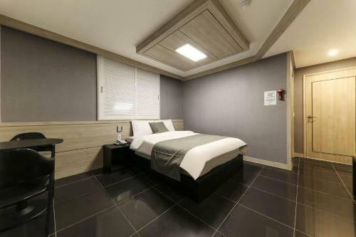Major Hotel
