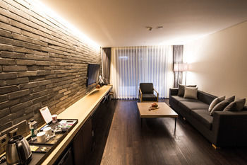 Hotel Maison Glad Jeju