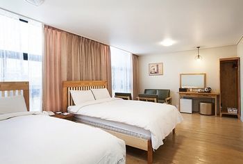 Elin Hotel