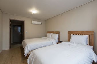 Elin Hotel